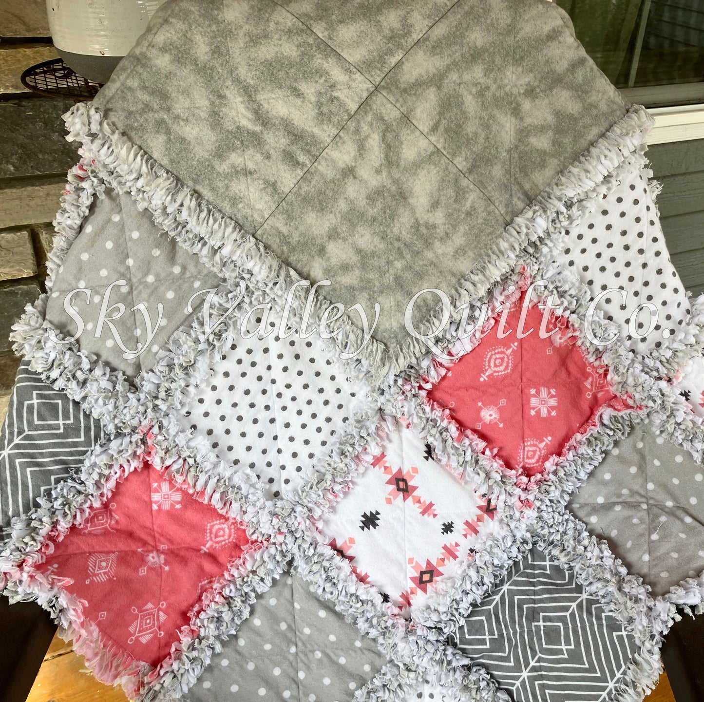 Finished rag quilt - Aztec Southwest coral and gray