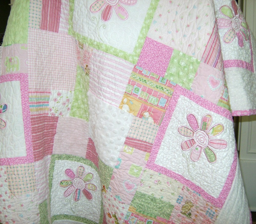 Sweet Madeline Quilt Pattern ~ great pattern to make stunning team quilts, scrap friendly,