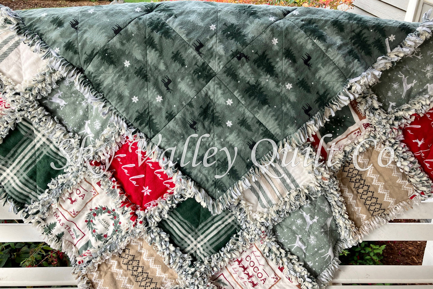 Pre Cut Rag Quilt~ holiday sampler Christmas, green, red and beige.