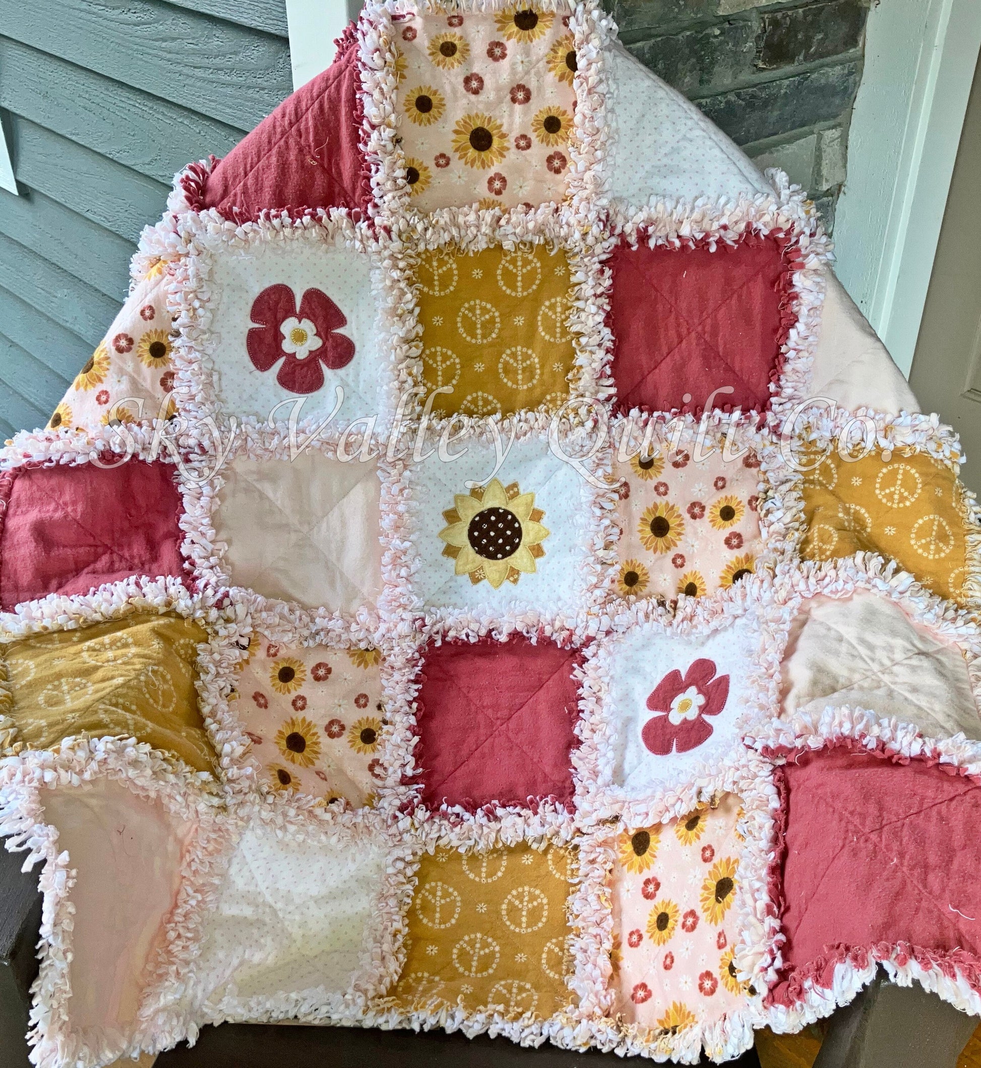 Finished and ready to ship Rag Quilt ~ Peaceful sunflowers, gold maroon and pink, with applique flowers!